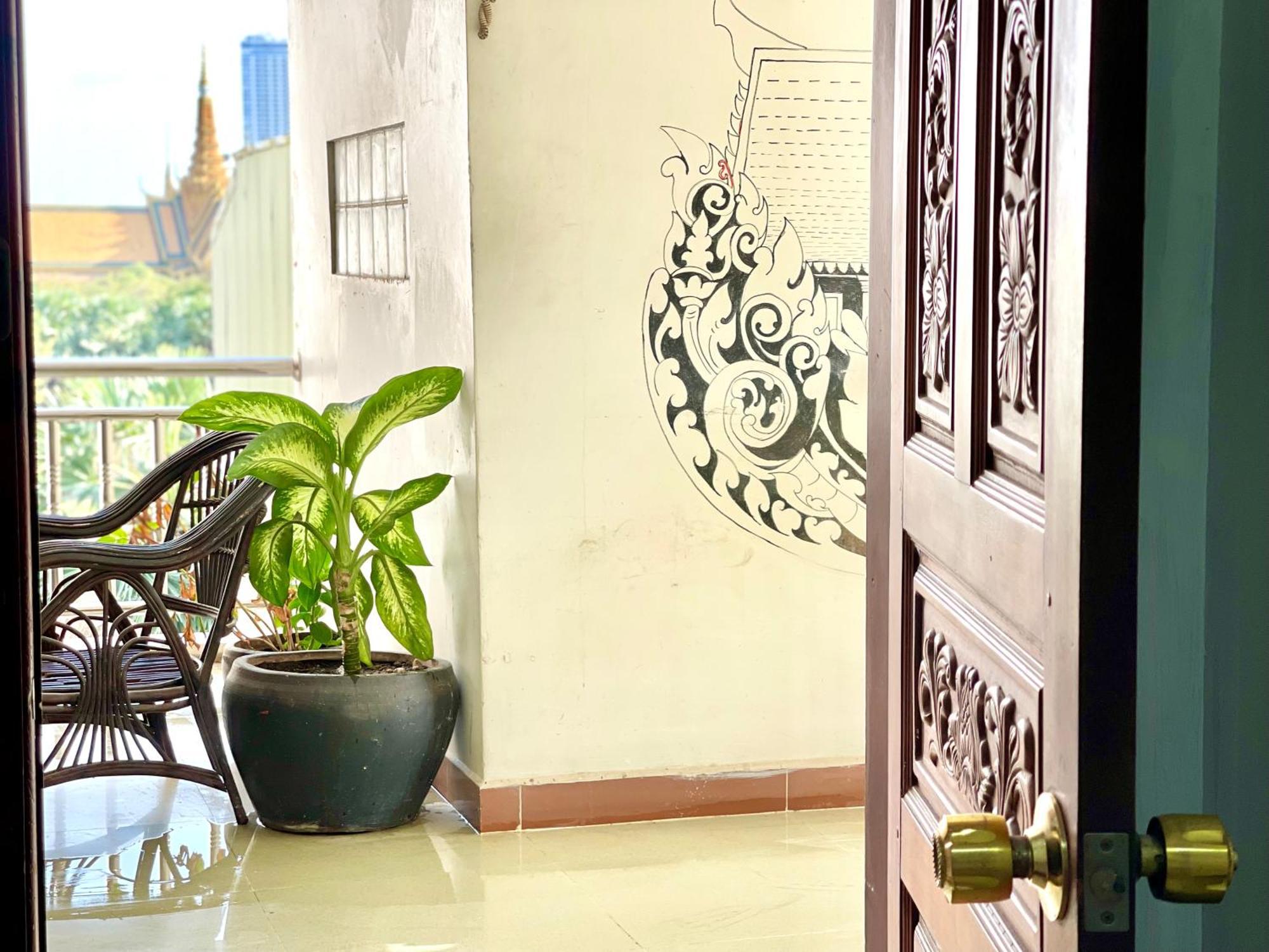 Sky Residence - 50M To Museum And Riverside Phnom Penh Esterno foto