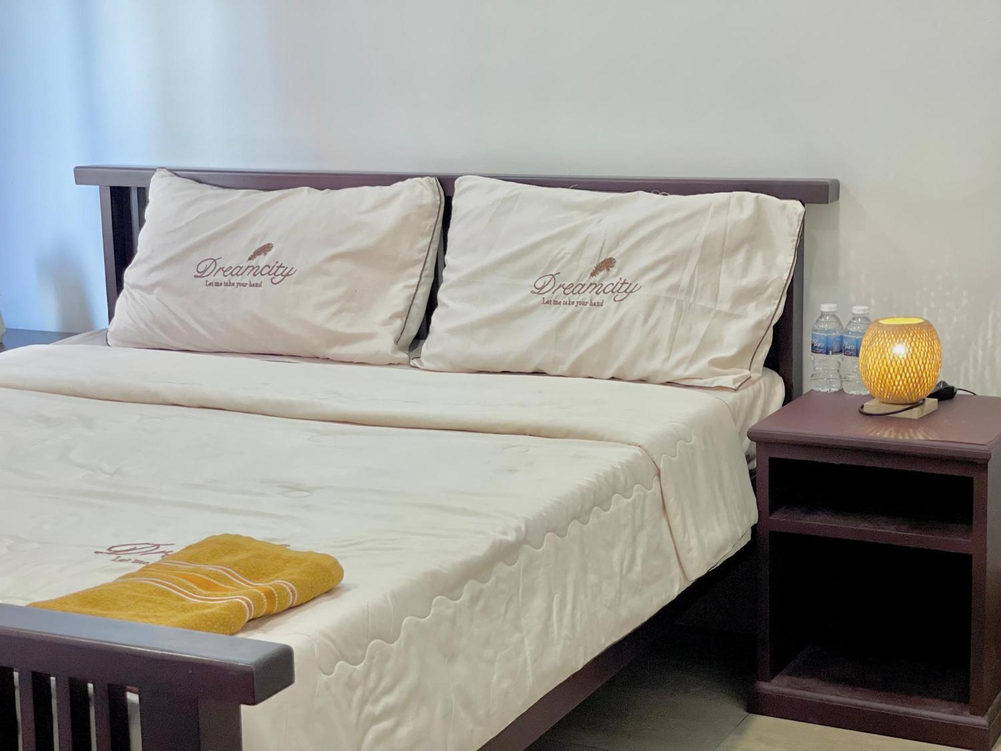 Sky Residence - 50M To Museum And Riverside Phnom Penh Esterno foto