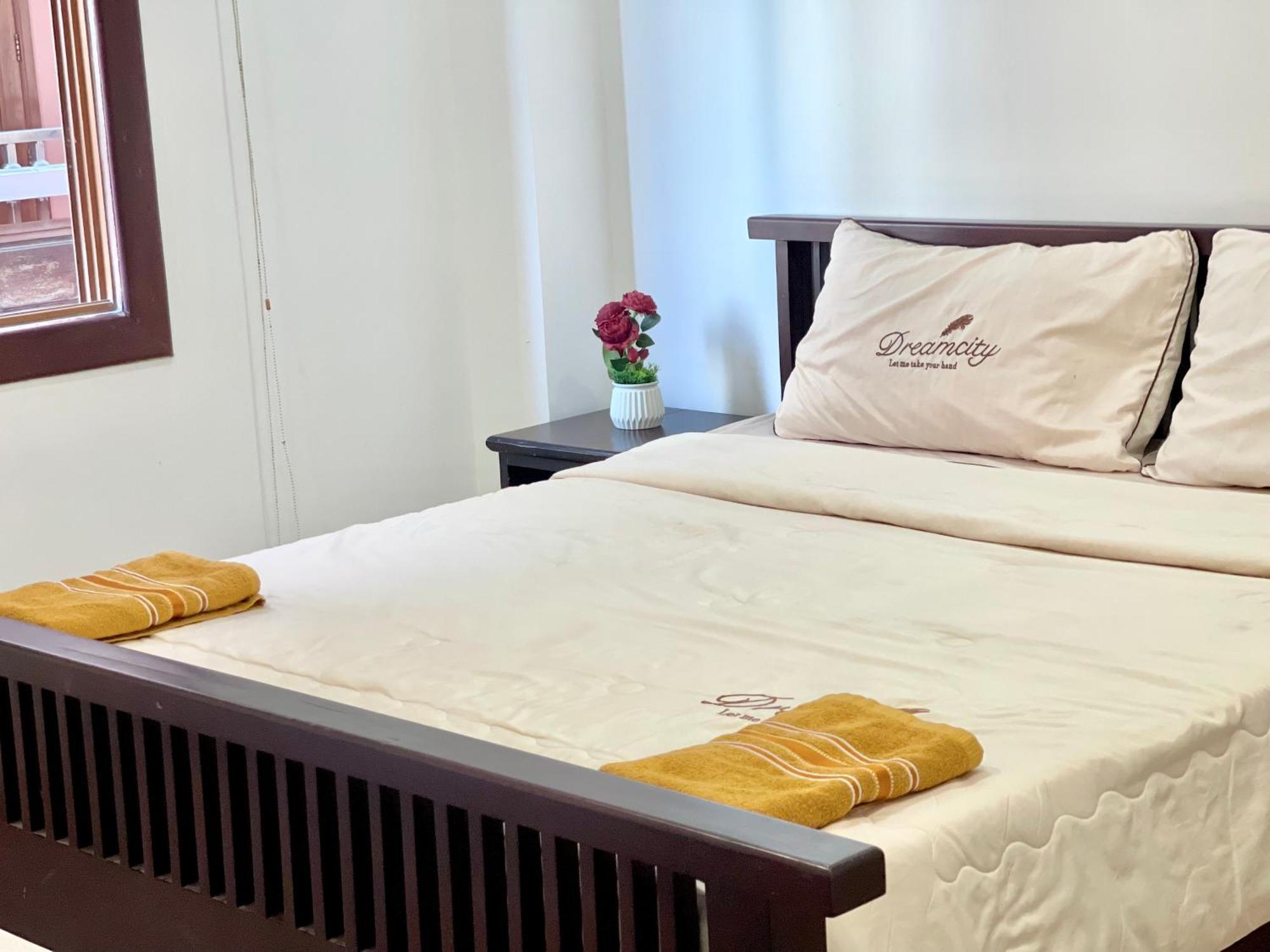 Sky Residence - 50M To Museum And Riverside Phnom Penh Esterno foto