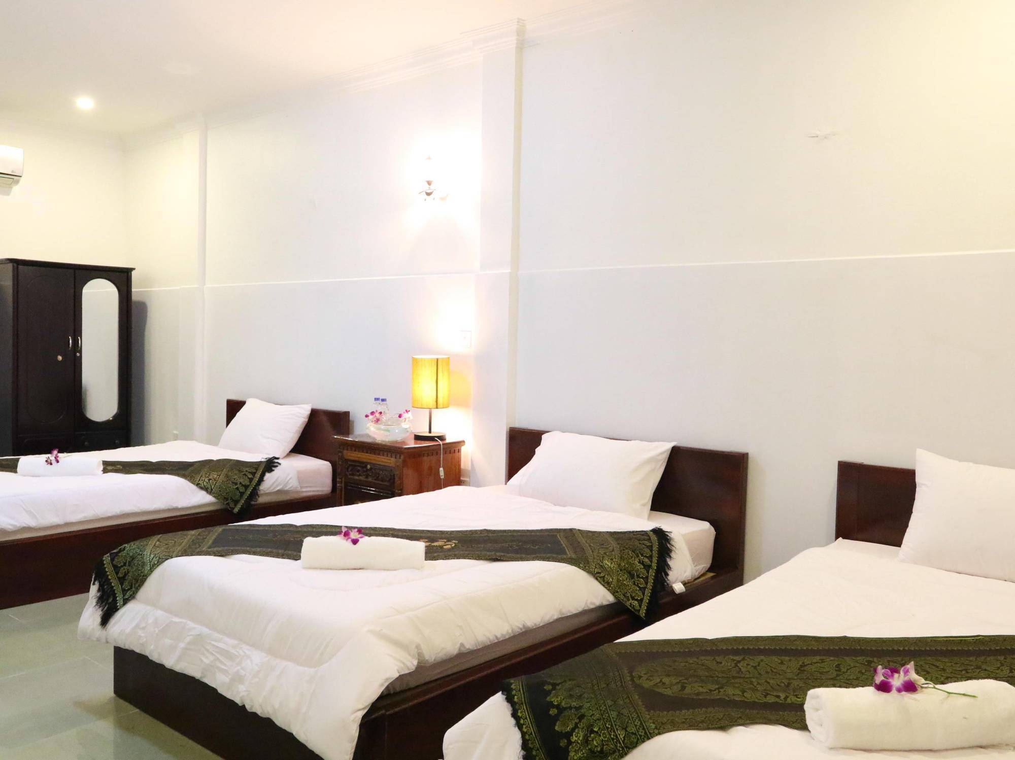 Sky Residence - 50M To Museum And Riverside Phnom Penh Esterno foto